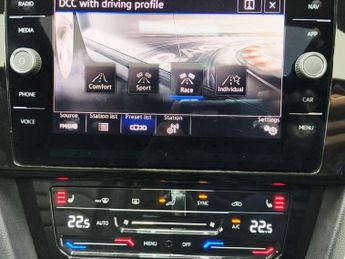 VOLKSWAGEN ARTEON 2.0 TSI R Fastback 5dr Petrol DSG 4Motion Euro 6 (s/s) (320 ps)