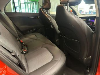 KIA NIRO 64.8kWh 3 SUV 5dr Electric Auto (201 bhp)