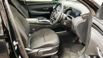 HYUNDAI TUCSON 1.6 h T-GDi SE Connect SUV 5dr Petrol Hybrid Auto Euro 6 (s/s) (