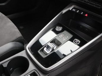 AUDI A3 1.5 TFSI 35 Edition 1 Saloon 4dr Petrol S Tronic Euro 6 (s/s) (1