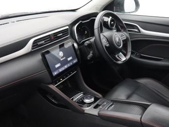 MG MG ZS 72.6kWh Trophy Long Range SUV 5dr Electric Auto (156 ps)