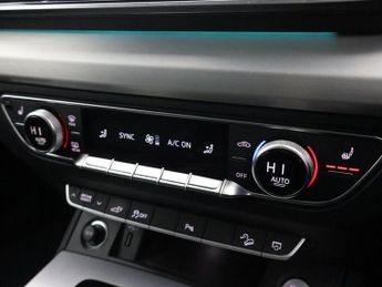 AUDI Q5 2.0 TFSIe 50 S line SUV 5dr Petrol Plug-in Hybrid S Tronic quatt