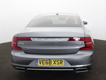 VOLVO S90 2.0h T8 Twin Engine 10.4kWh R-Design Pro Saloon 4dr Petrol Plug-