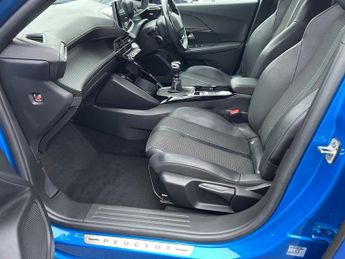 PEUGEOT 2008 1.2 PureTech GT SUV 5dr Petrol Manual Euro 6 (s/s) (130 ps)
