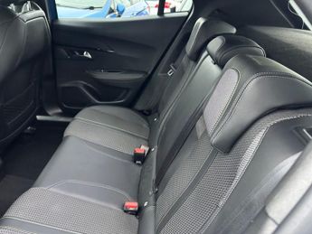 PEUGEOT 2008 1.2 PureTech GT SUV 5dr Petrol Manual Euro 6 (s/s) (130 ps)