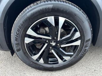 PEUGEOT 2008 1.2 PureTech GT SUV 5dr Petrol Manual Euro 6 (s/s) (130 ps)