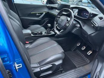 PEUGEOT 2008 1.2 PureTech GT SUV 5dr Petrol Manual Euro 6 (s/s) (130 ps)