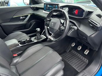 PEUGEOT 2008 1.2 PureTech GT SUV 5dr Petrol Manual Euro 6 (s/s) (130 ps)