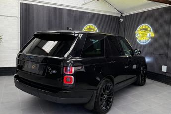 LAND ROVER RANGE ROVER 4.4 SD V8 Vogue SUV 5dr Diesel Auto 4WD Euro 5 (339 ps)