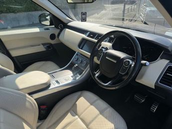 LAND ROVER RANGE ROVER SPORT 3.0 SD V6 HSE Dynamic SUV 5dr Diesel Auto 4WD Euro 6 (s/s) (306 