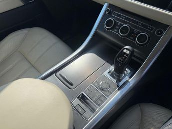 LAND ROVER RANGE ROVER SPORT 3.0 SD V6 HSE Dynamic SUV 5dr Diesel Auto 4WD Euro 6 (s/s) (306 