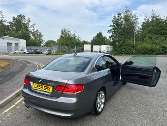 BMW 3 SERIES 3.0 330i SE Coupe 2dr Petrol Steptronic Euro 4 (272 ps)-Factory 