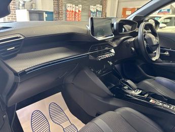PEUGEOT E-208 50kWh GT Hatchback 5 Door Electric Automatic Black 1 Former Keep
