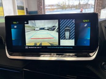 PEUGEOT E-208 50kWh GT Hatchback 5 Door Electric Automatic Black 1 Former Keep