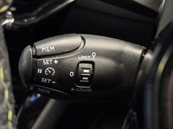 PEUGEOT E-208 50kWh GT Hatchback 5 Door Electric Automatic Black 1 Former Keep