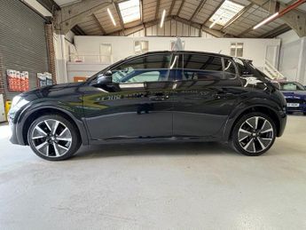 PEUGEOT E-208 50kWh GT Hatchback 5 Door Electric Automatic Black 1 Former Keep