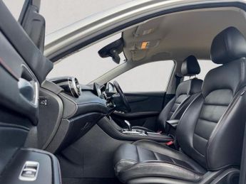 MG MG HS 1.5 T-GDI Excite SUV 5dr Petrol DCT Euro 6 (s/s) (162 ps)