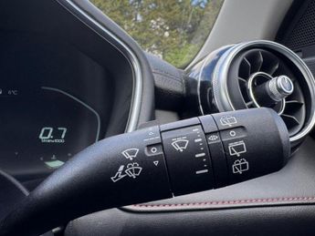 MG MG HS 1.5 T-GDI Excite SUV 5dr Petrol DCT Euro 6 (s/s) (162 ps)