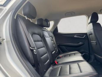 MG MG HS 1.5 T-GDI Excite SUV 5dr Petrol DCT Euro 6 (s/s) (162 ps)