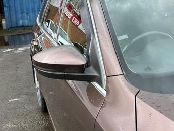 SKODA OCTAVIA 2.0 TDI Laurin & Klement Estate 5dr Diesel Manual Euro 5 (s/s) (