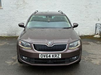 SKODA OCTAVIA 2.0 TDI Laurin & Klement Estate 5dr Diesel Manual Euro 5 (s/s) (