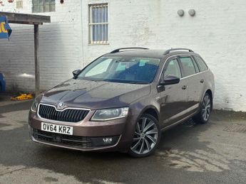 SKODA OCTAVIA 2.0 TDI Laurin & Klement Estate 5dr Diesel Manual Euro 5 (s/s) (