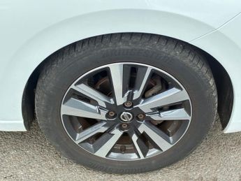 NISSAN MICRA 1.0 IG-T Tekna Hatchback 5dr Petrol XTRON Euro 6 (s/s) (100 ps)