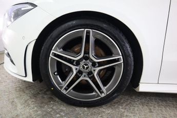 MERCEDES-BENZ CLA 1.3 CLA180 AMG Line (Premium) Coupe 7G-DCT Euro 6 (s/s) 4dr