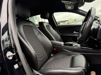 MERCEDES-BENZ A-CLASS 1.5 A180d SE Hatchback 5dr Diesel 7G-DCT Euro 6 (s/s) (116 ps)