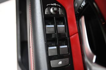 LAND ROVER RANGE ROVER EVOQUE 2.0 TD4 HSE Dynamic SUV 5dr Diesel Auto 4WD Euro 6 (s/s) (180 ps