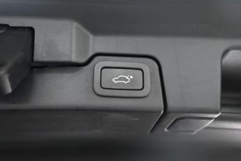 LAND ROVER RANGE ROVER EVOQUE 2.0 TD4 HSE Dynamic SUV 5dr Diesel Auto 4WD Euro 6 (s/s) (180 ps