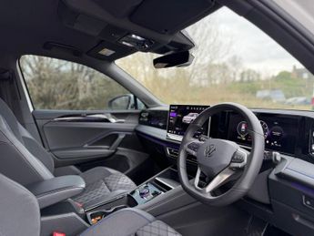 VOLKSWAGEN TIGUAN 1.5 TSI eHybrid 19.7kWh R-Line SUV 5dr Petrol Plug-in Hybrid DSG