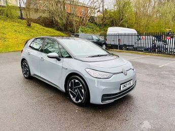 Volkswagen ID.3 Pro Performance 58kWh Life Hatchback 5dr Electric Auto (204 ps)