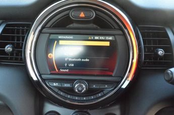 MINI CONVERTIBLE 1.5 Cooper Convertible 2dr Petrol Manual Euro 6 (s/s) (136 ps)