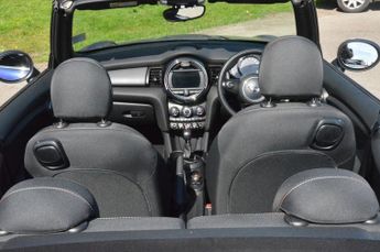 MINI CONVERTIBLE 1.5 Cooper Convertible 2dr Petrol Manual Euro 6 (s/s) (136 ps)
