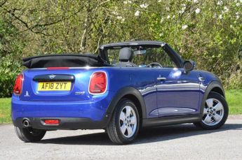 MINI CONVERTIBLE 1.5 Cooper Convertible 2dr Petrol Manual Euro 6 (s/s) (136 ps)