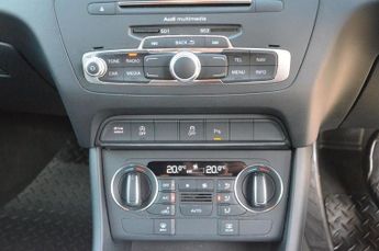 AUDI Q3 1.4 TFSI CoD S line Edition SUV 5dr Petrol S Tronic Euro 6 (s/s)