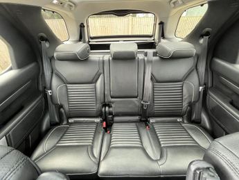 LAND ROVER DISCOVERY 3.0 TD V6 HSE Luxury SUV 5dr Diesel Auto 4WD Euro 6 (s/s) (258 p