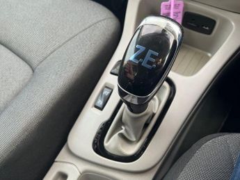 RENAULT ZOE 22kWh Dynamique Intens Hatchback 5dr Electric Auto (Battery Leas