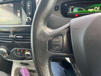 RENAULT ZOE 22kWh Dynamique Intens Hatchback 5dr Electric Auto (Battery Leas