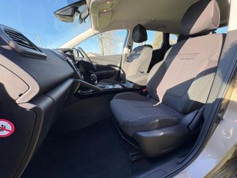 RENAULT KADJAR 1.5 dCi Dynamique Nav SUV 5dr Diesel EDC Euro 6 ULEZ COMPLIANT