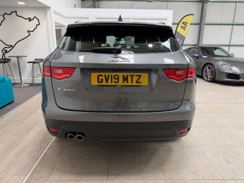 JAGUAR F-PACE 2.0 D180 R-Sport SUV 5dr Diesel Auto Euro 6 (s/s) (180 ps)
