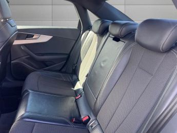 AUDI A4 2.0 TDI S line Saloon 4dr Diesel S Tronic Euro 6 (s/s) (190 ps)