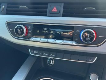 AUDI A4 2.0 TDI S line Saloon 4dr Diesel S Tronic Euro 6 (s/s) (190 ps)