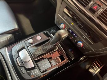 AUDI A6 SALOON 2.0 TDI ultra Black Edition Saloon 4dr Diesel S Tronic Euro 6 (s