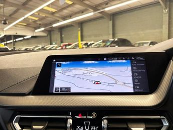 BMW 1 SERIES 1.5 118i M Sport (LCP) Hatchback 5dr Petrol DCT Euro 6 (s/s) (13