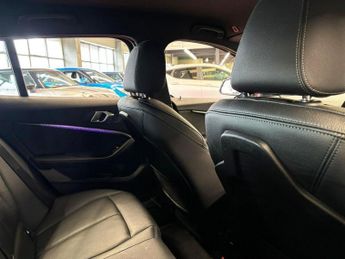 BMW 1 SERIES 1.5 118i M Sport (LCP) Hatchback 5dr Petrol DCT Euro 6 (s/s) (13