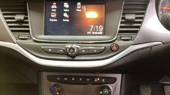 VAUXHALL ASTRA 1.0i Turbo ecoFLEX Design Hatchback 5dr Petrol Manual Euro 6 (s/