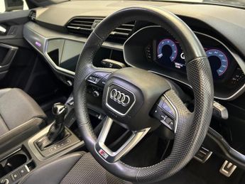 AUDI Q3 2.0 TDI 35 S line Sportback 5dr Diesel S Tronic Euro 6 (s/s) (15