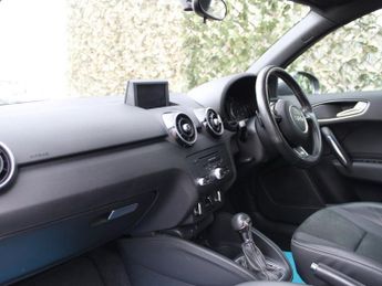 AUDI A1 1.4 TFSI S line Sportback 5dr Petrol S Tronic Euro 5 (s/s) (122 